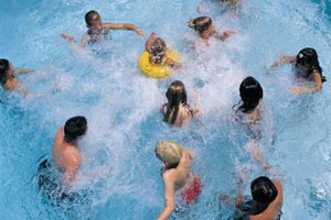 [PHOTO - Children in Pool]
